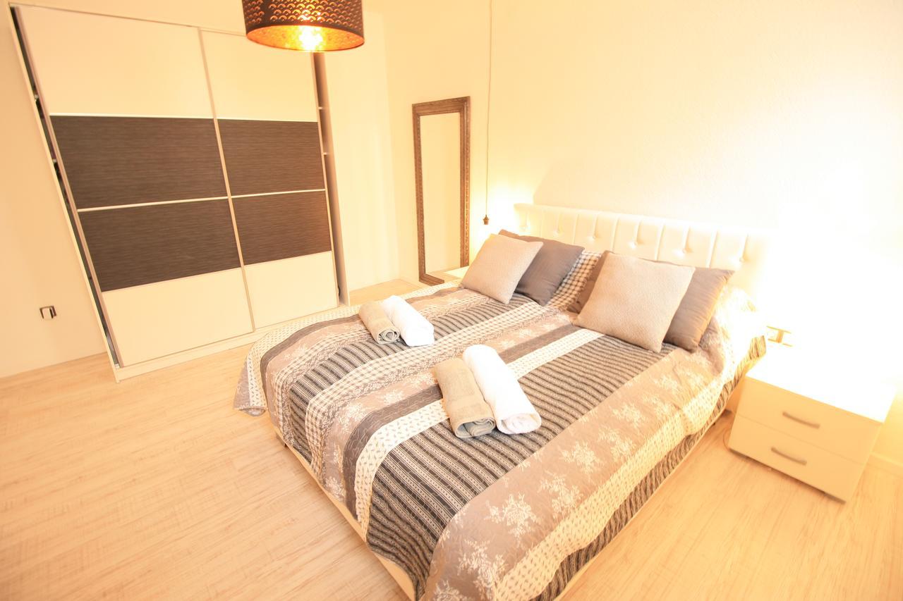 Apartment Marijin Dvor Deluxe Сараево Екстериор снимка
